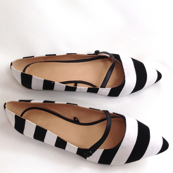 Joe Fresh flats Black & White stripe - Picture 3 of 4